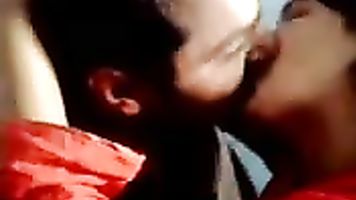 Mirpur Couple Smooch - Movies.
