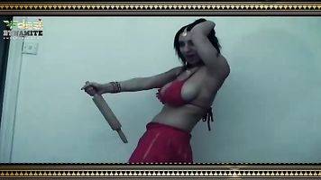 Shanti Devi Chodoge Tu Roti - Movies.