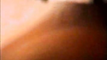 Elle va tu t'en crisser une si elle t'attrape