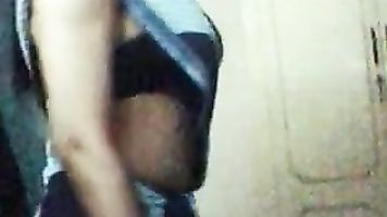 Aunty In Sleeveless Saree.