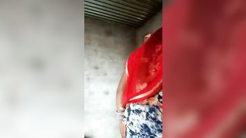 rajasthani aunty showing
