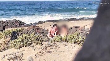 NUDIST BEACH ORAL: I show my hard dick to a bitch that asks me for a oral and cum in her mouth.