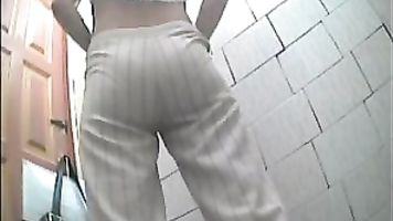Aunty Caught Peeing In Toilet - Movies.