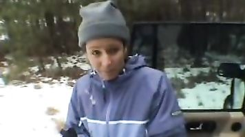 Blowjob In Snow - Movies. video2porn2